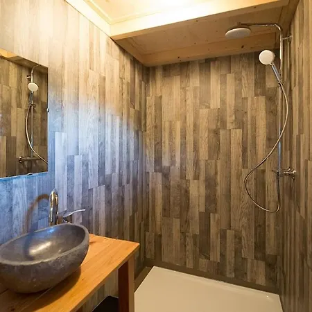 Boshuis Dora Met Escapespel Op Recreatiepark D'n Mastendol Hébergement de vacances