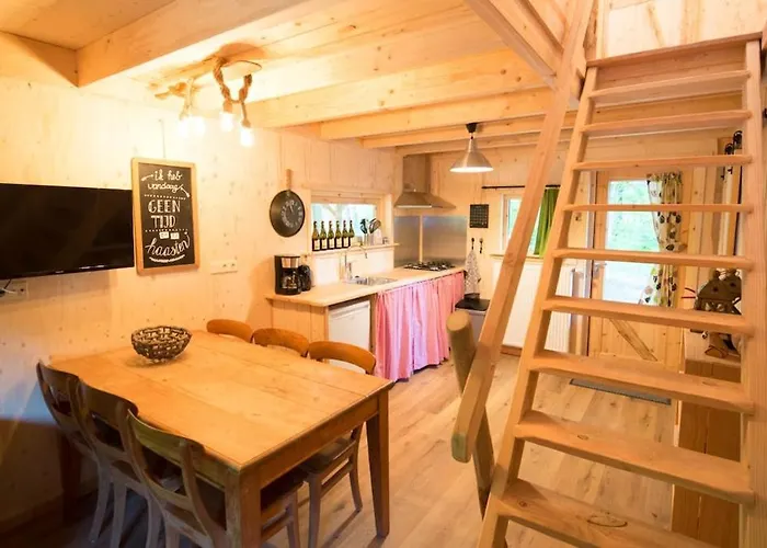 Boshuis Dora Met Escapespel Op Recreatiepark D'n Mastendol * Rijen